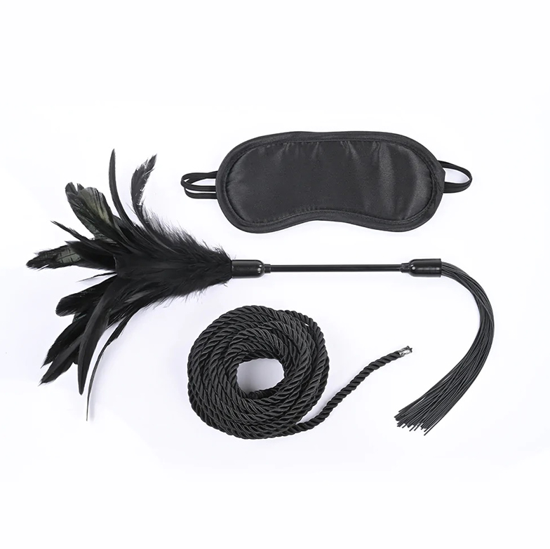 Sportsheets S&M Shadow Tie & Tickle Kit