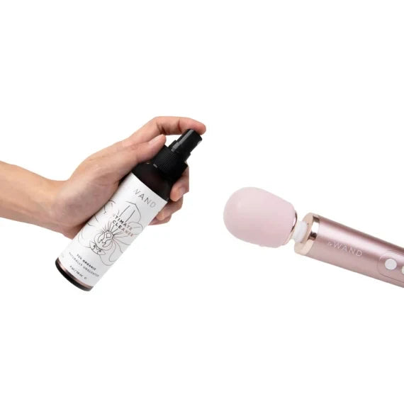 Le Wand Toy Cleaner