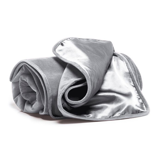 Fascinator Throw Travel Size Platinum