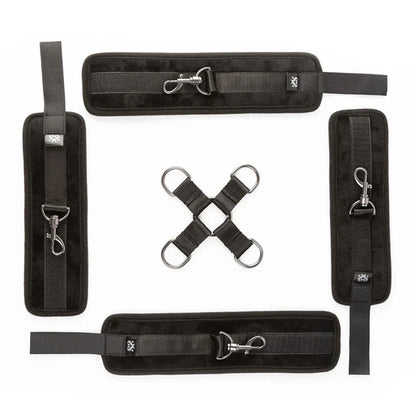 SEI MIO Hog Tied and Satisfied Set