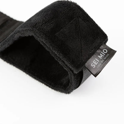 SEI MIO Spread the Love Bar and Cuffs - 44cm long