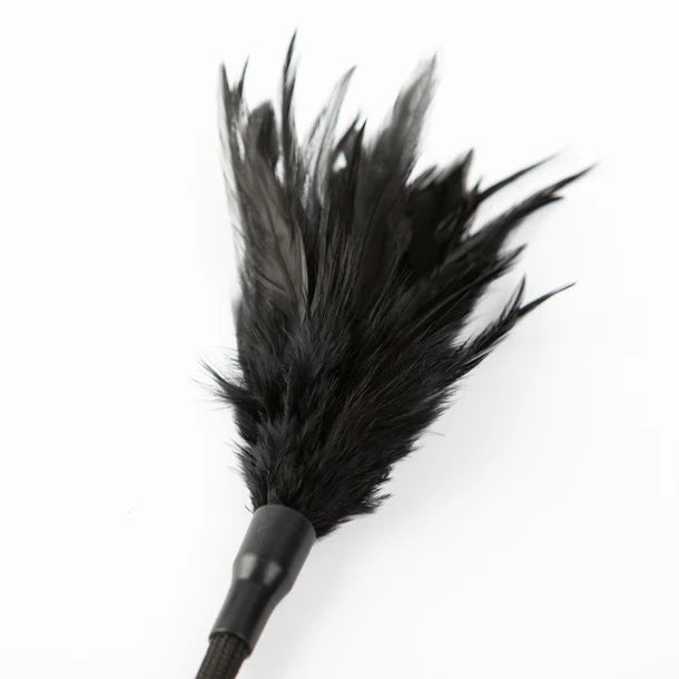 SEI MIO Tickled Kink - Soft Mini Feather